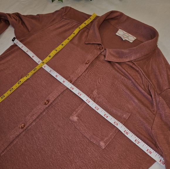 💵3/$20 Pink Rose Lightweight Mauve Button UpShirt - Picture 15 of 15